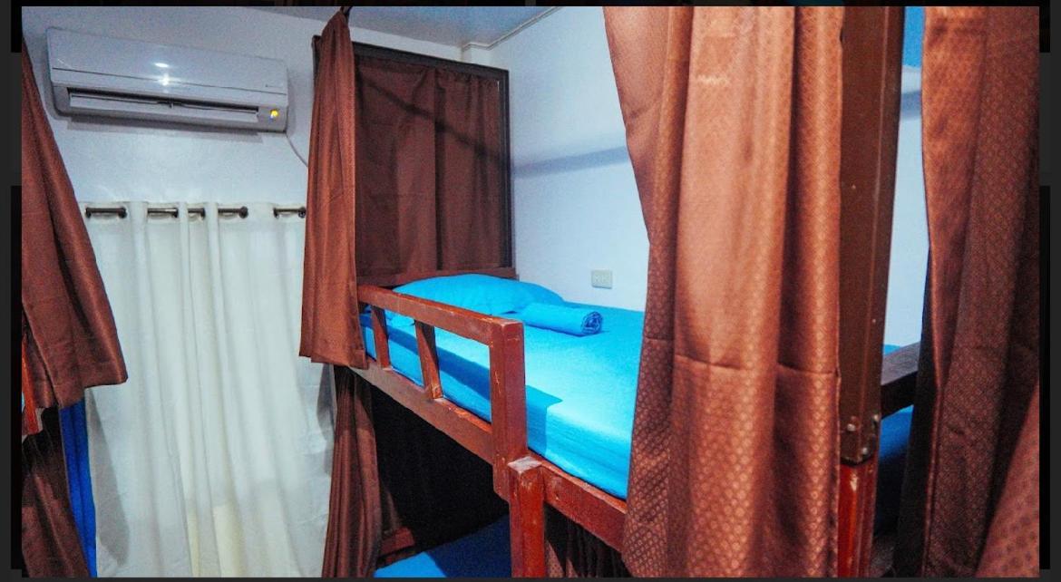 Tres Islas Hostel General Luna  Zewnętrze zdjęcie