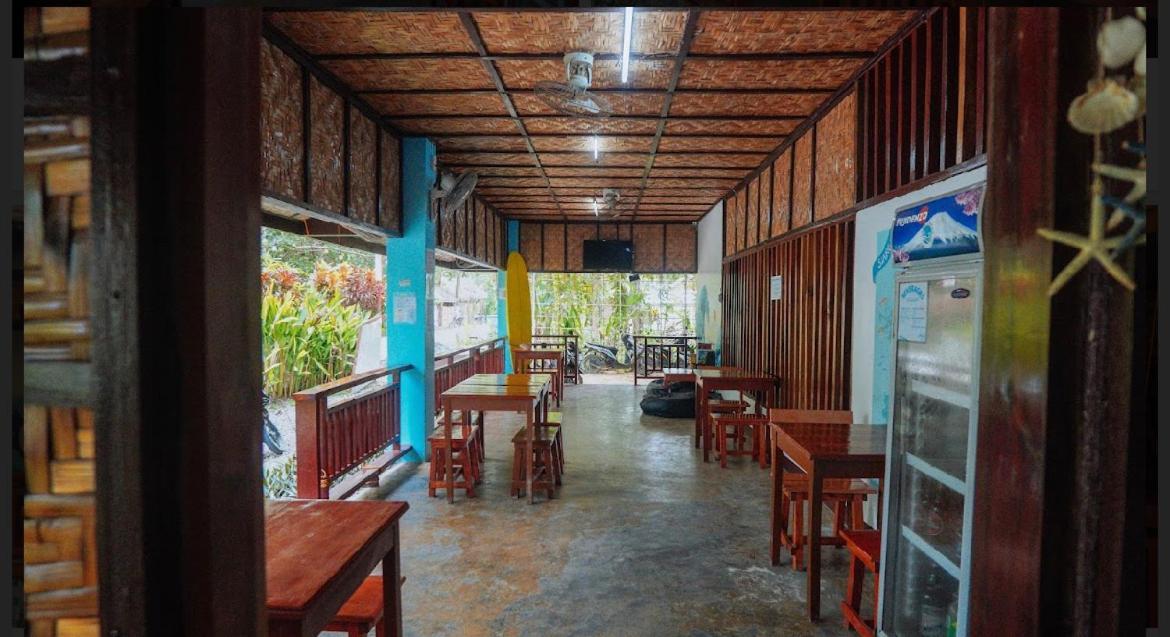 Tres Islas Hostel General Luna  Zewnętrze zdjęcie