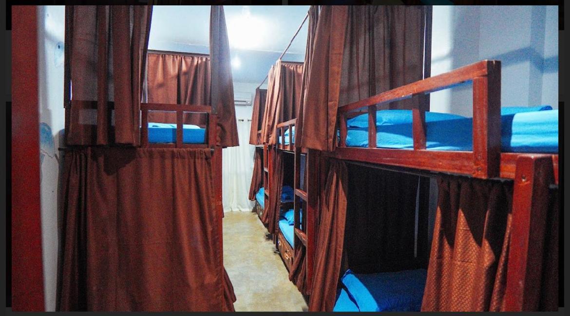 Tres Islas Hostel General Luna  Zewnętrze zdjęcie