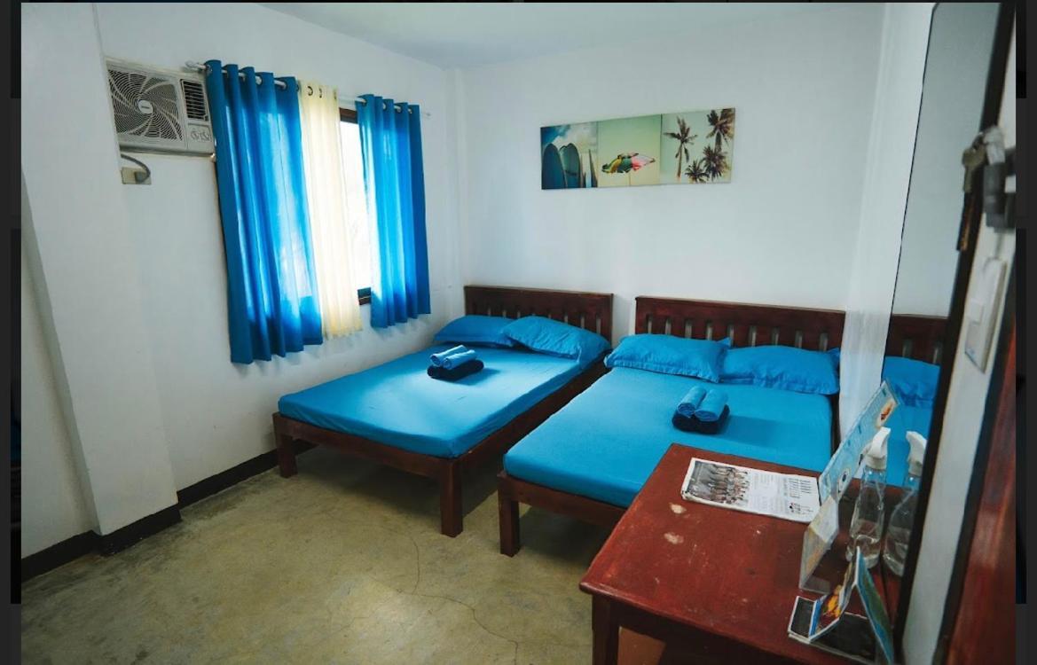 Tres Islas Hostel General Luna  Zewnętrze zdjęcie