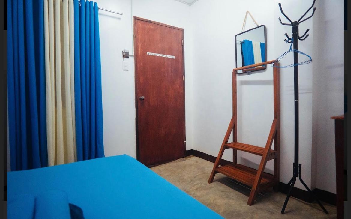 Tres Islas Hostel General Luna  Zewnętrze zdjęcie