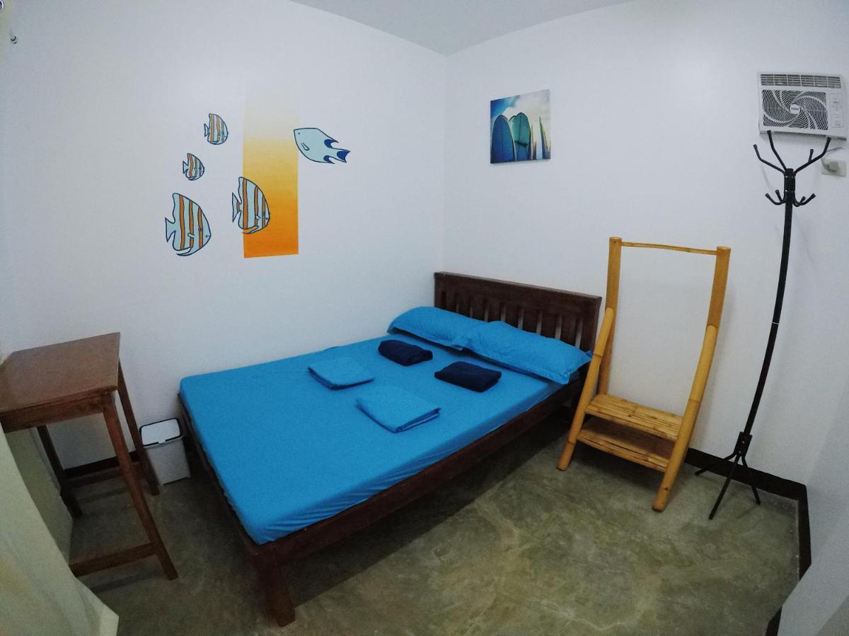 Tres Islas Hostel General Luna  Zewnętrze zdjęcie