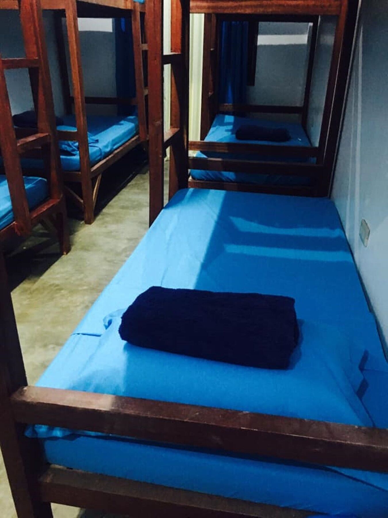 Tres Islas Hostel General Luna  Zewnętrze zdjęcie